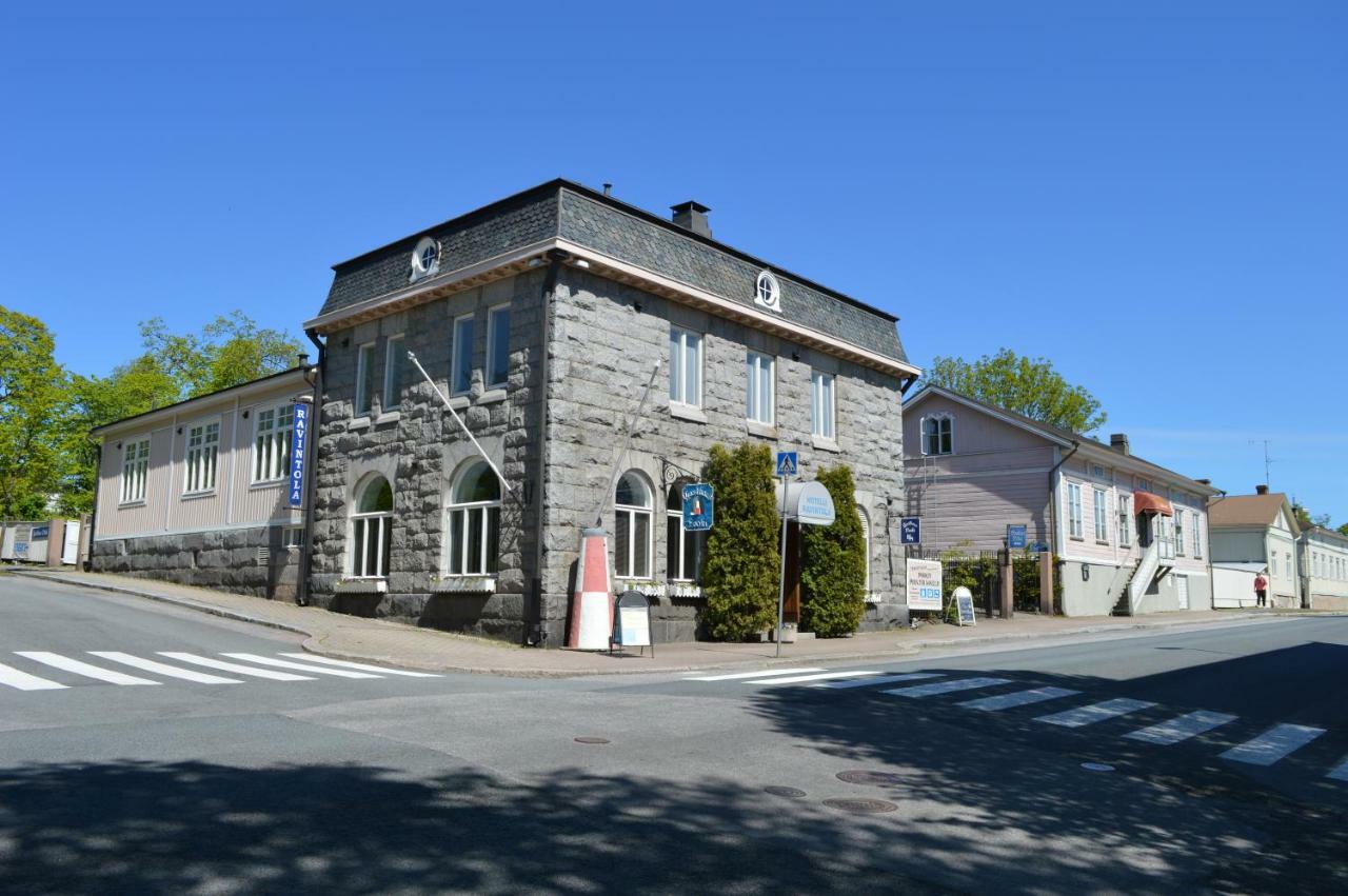 Gasthaus Pooki ウーシカウプンキ エクステリア 写真